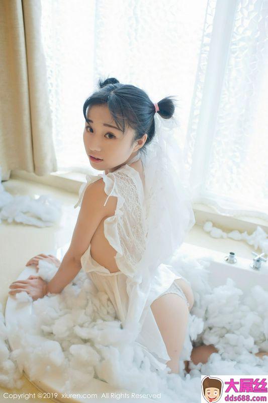 日系美女仓井优香新娘白莎日系体操服