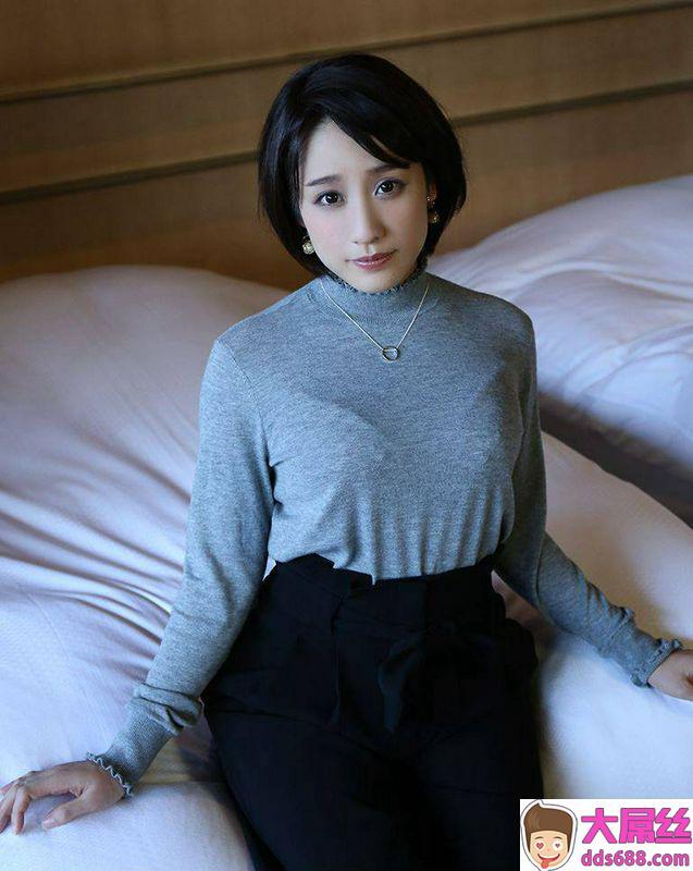 美女知性美少妇