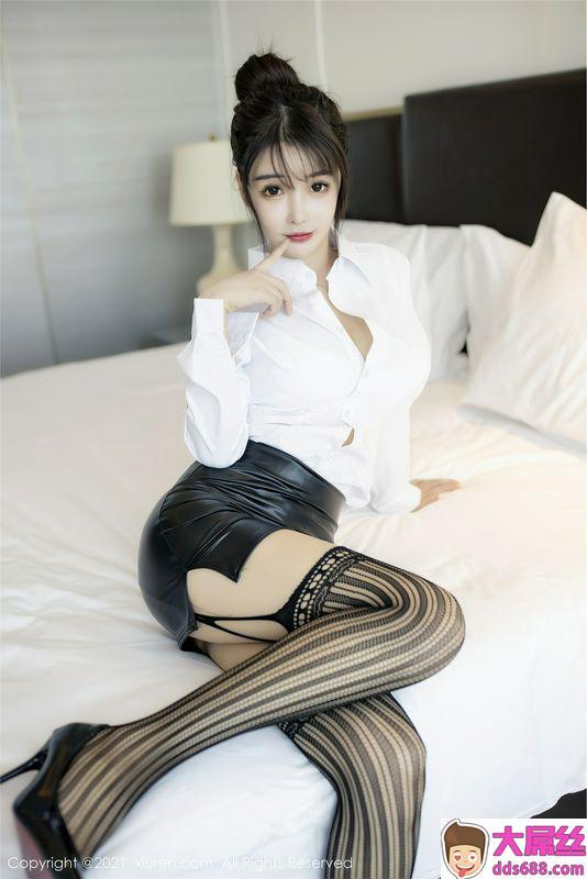 Xiuren秀人系列No.2976南初妹妹完整版无水印写真