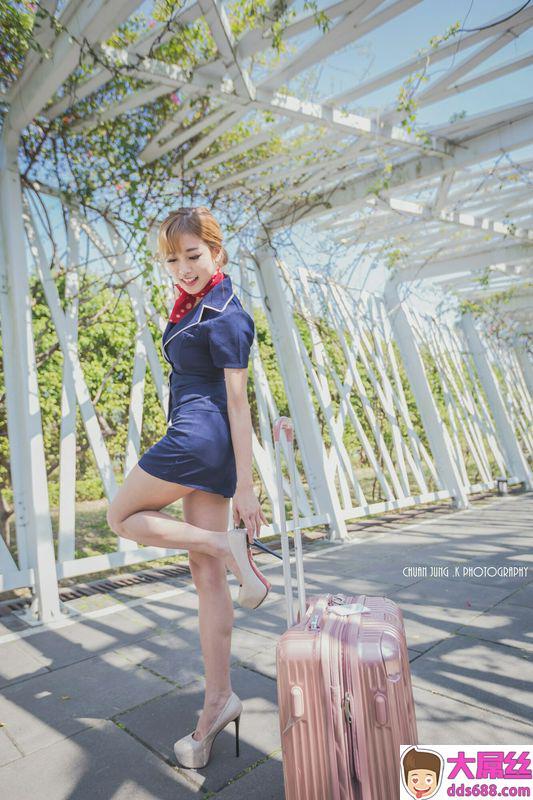 Model写真系列卡卡儿空姐制服高跟美腿