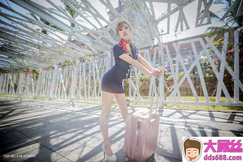 Model写真系列卡卡儿空姐制服高跟美腿